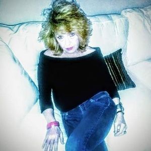 Meet your Posher, Judith